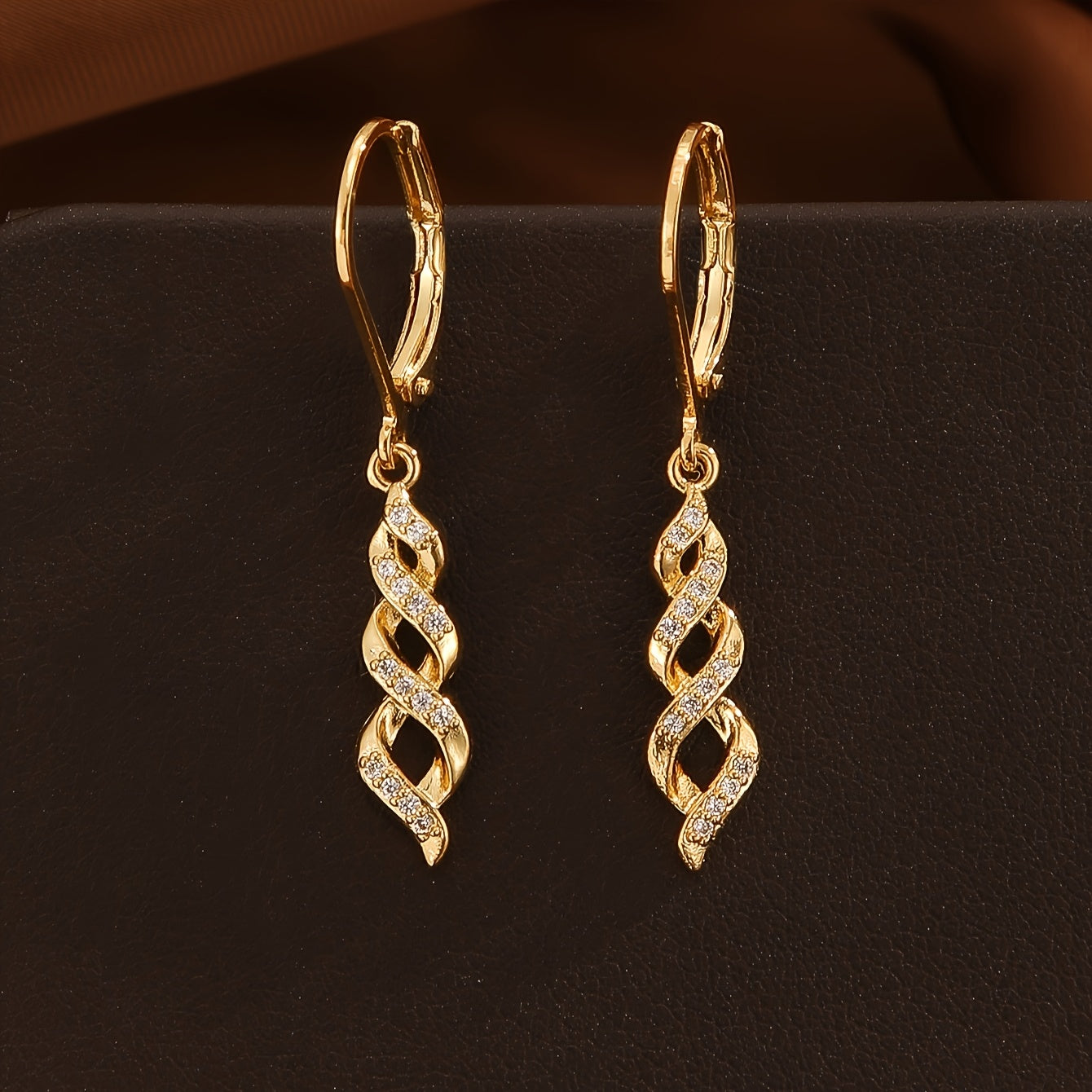 Ava Kolczyki Shimmer Twist | Złoto